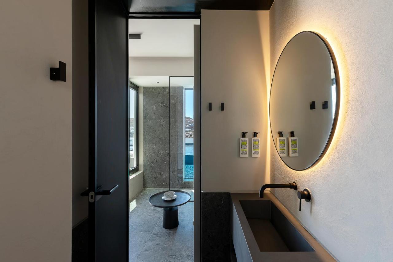 Cubic Mykonos Seafront Design Suites Ornos  Ngoại thất bức ảnh