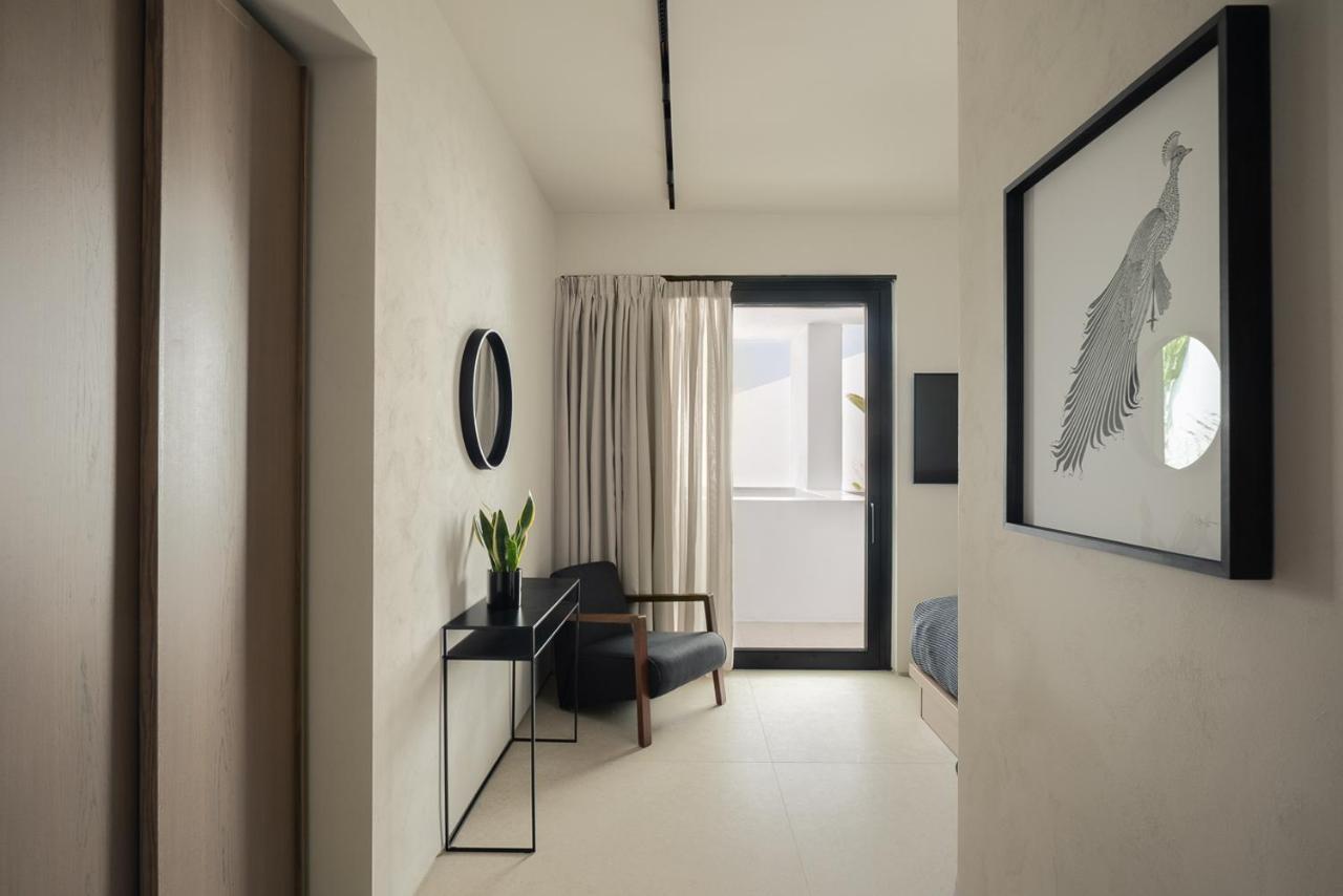 Cubic Mykonos Seafront Design Suites Ornos  Ngoại thất bức ảnh