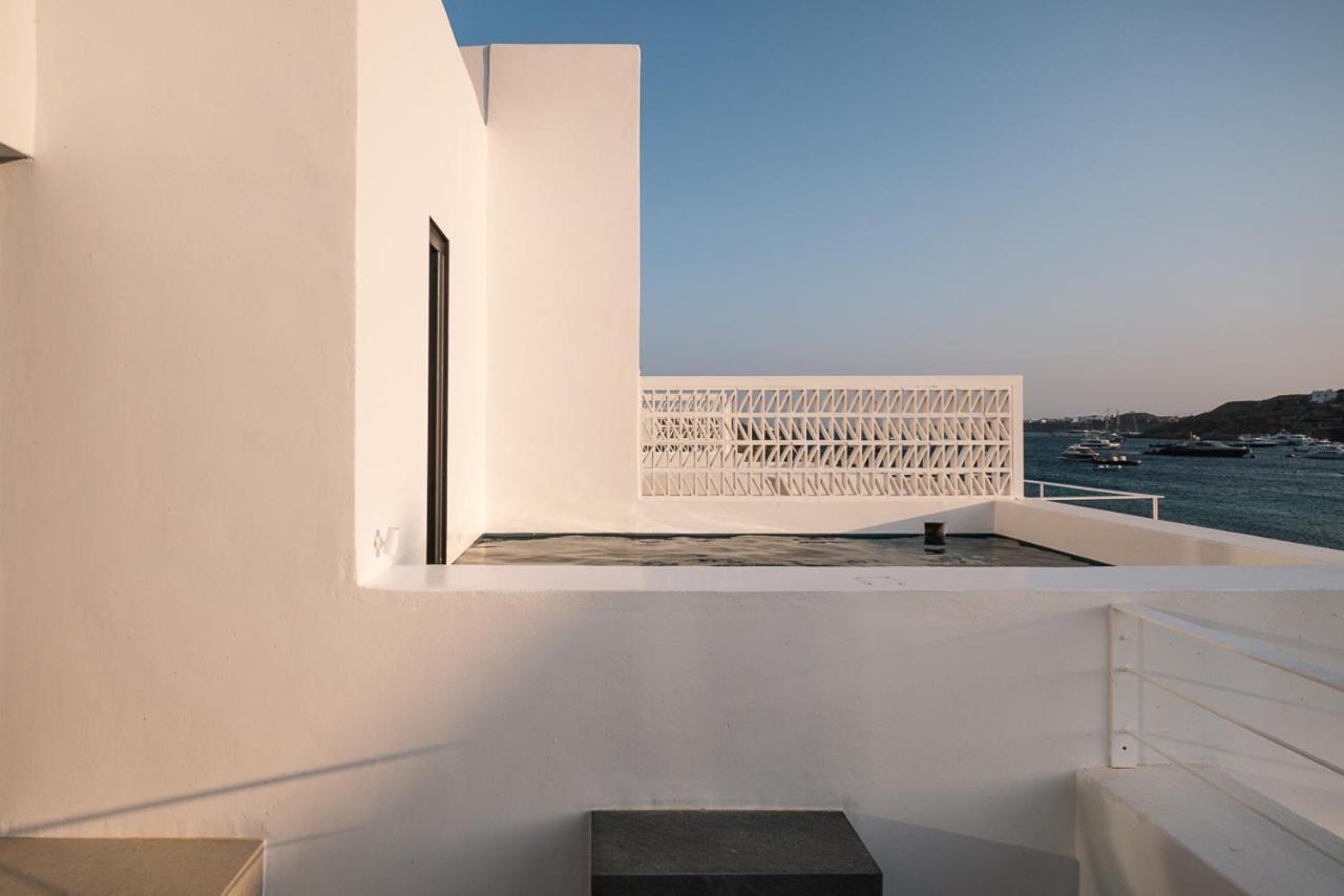 Cubic Mykonos Seafront Design Suites Ornos  Ngoại thất bức ảnh
